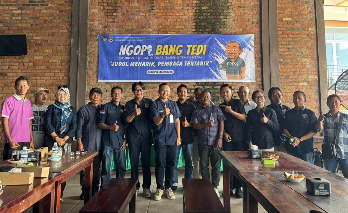 Perkuat Sinergi Dengan Insan Pers Imigrasi Tanjung Uban Gelar NGOPI BANG TEDI